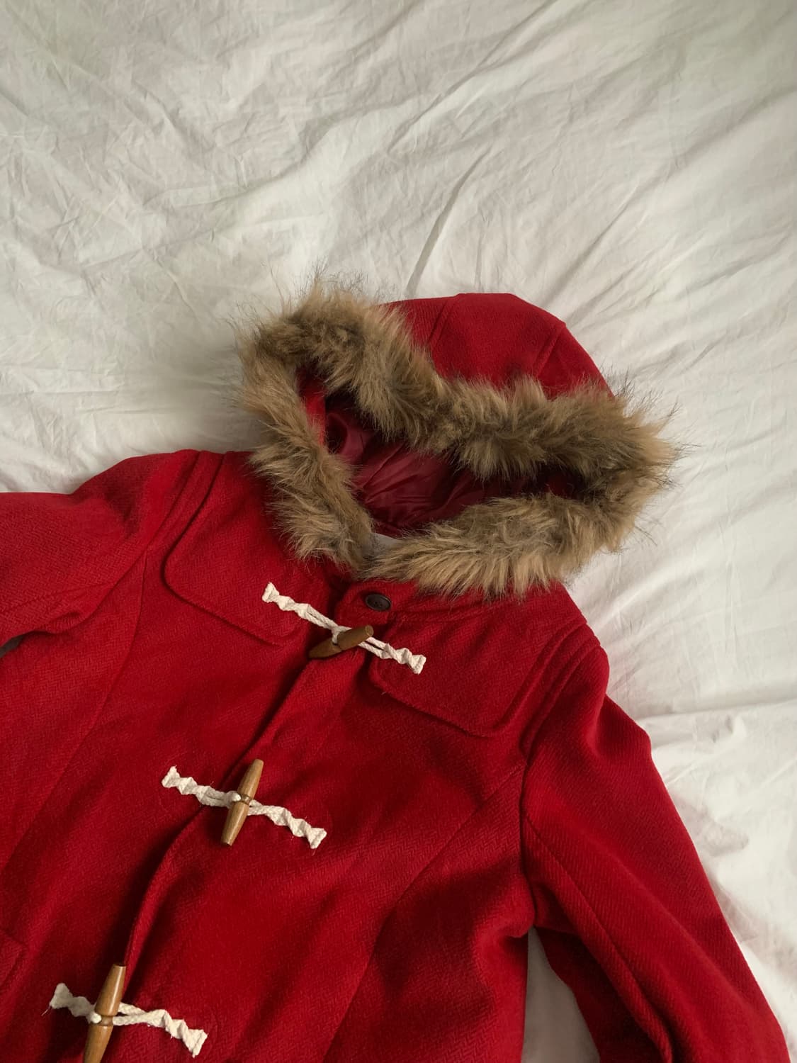 레드 떡볶이 숏코트 상품이미지4