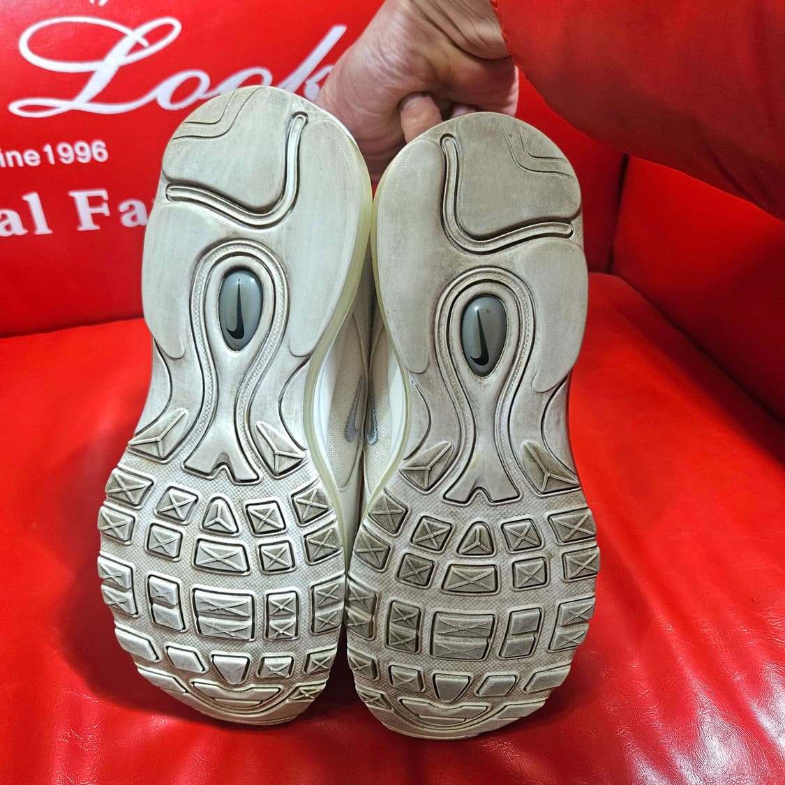 나이키(Nike) 에어맥스 97 트리플 화이트 255size 상품이미지7