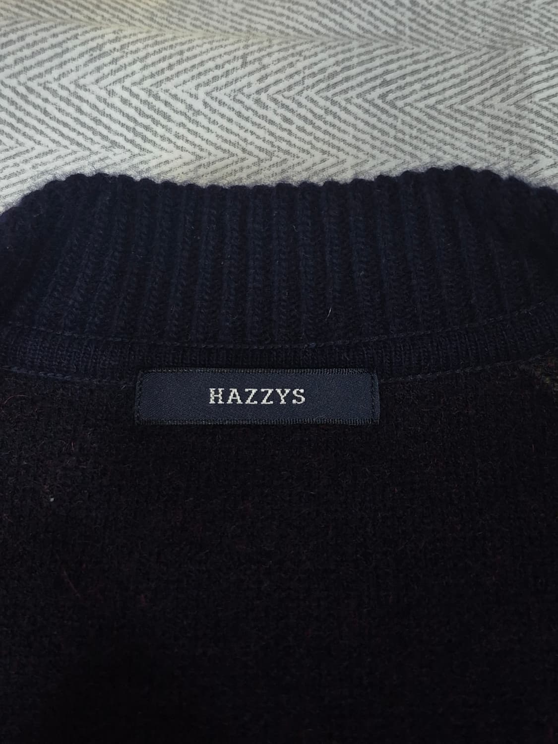 헤지스 모100% 니트집업 여성 100사이즈 상품이미지6