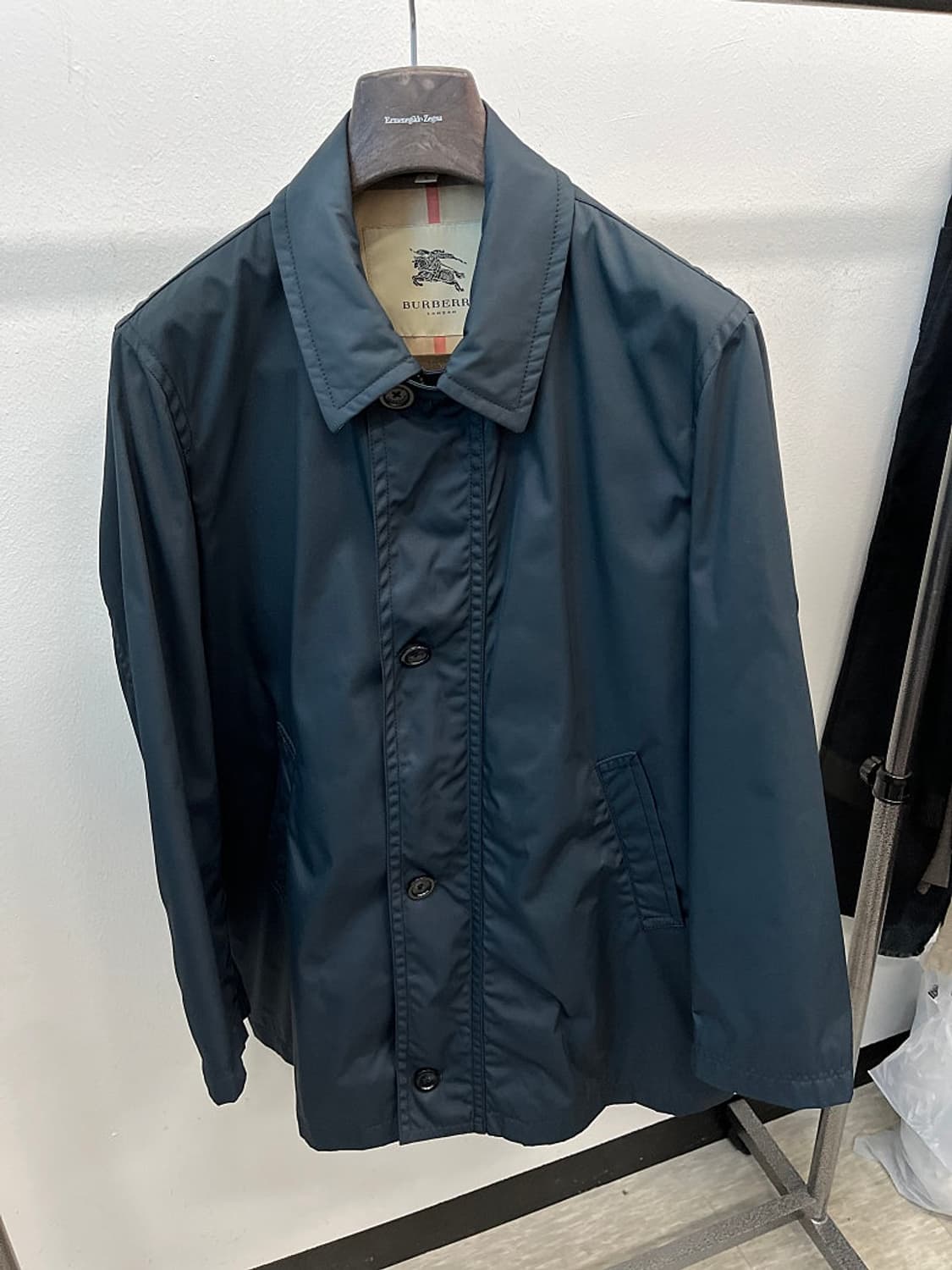 105-110) 버버리 런던 하프코트  상품이미지1