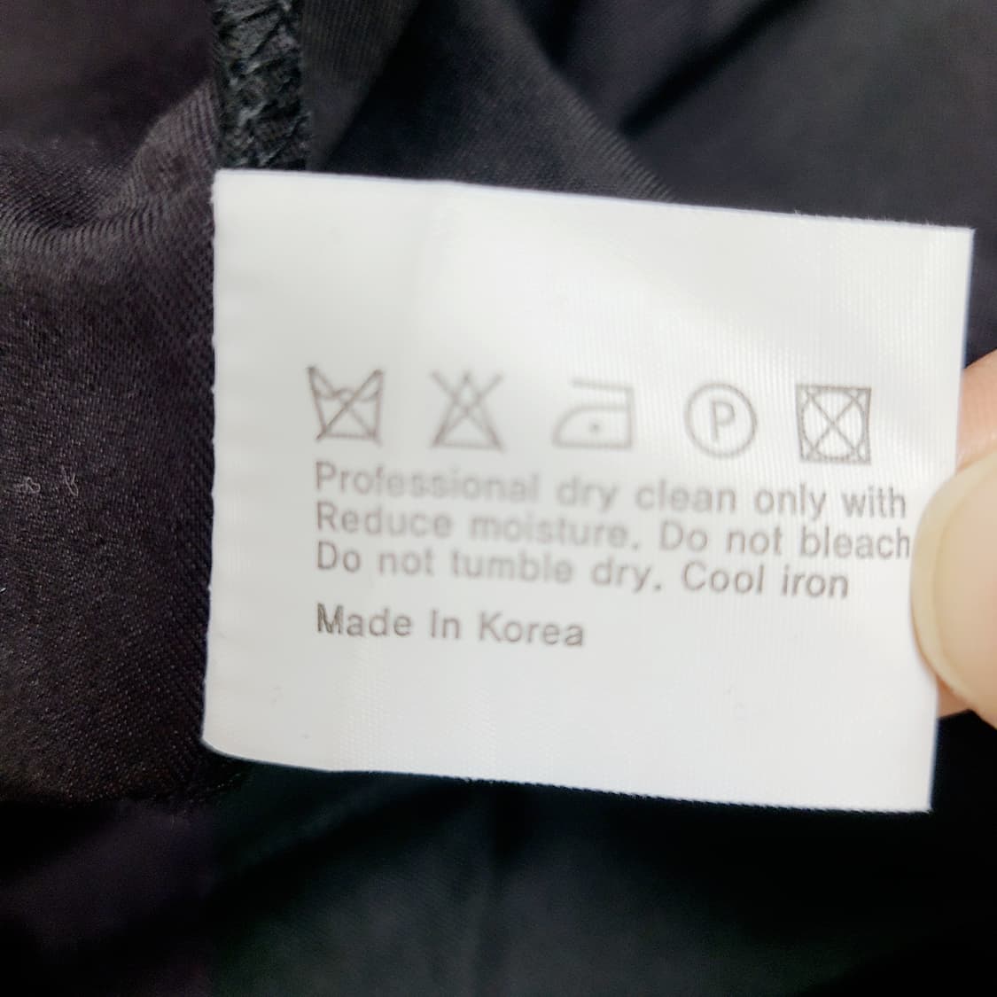 OWN 오운 미니멀 블랙 퍼프 플레어 원피스 상품이미지7