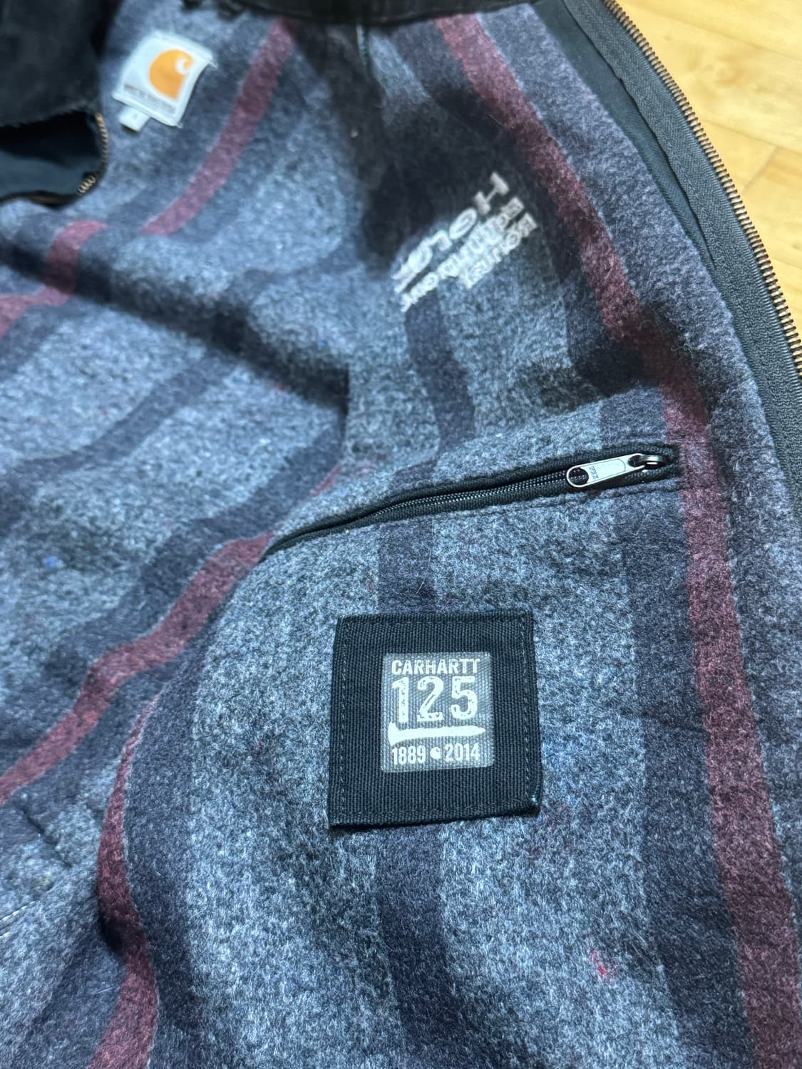 칼하트 디트로이트 J001 블랙 L (MADE IN USA) 상품이미지6