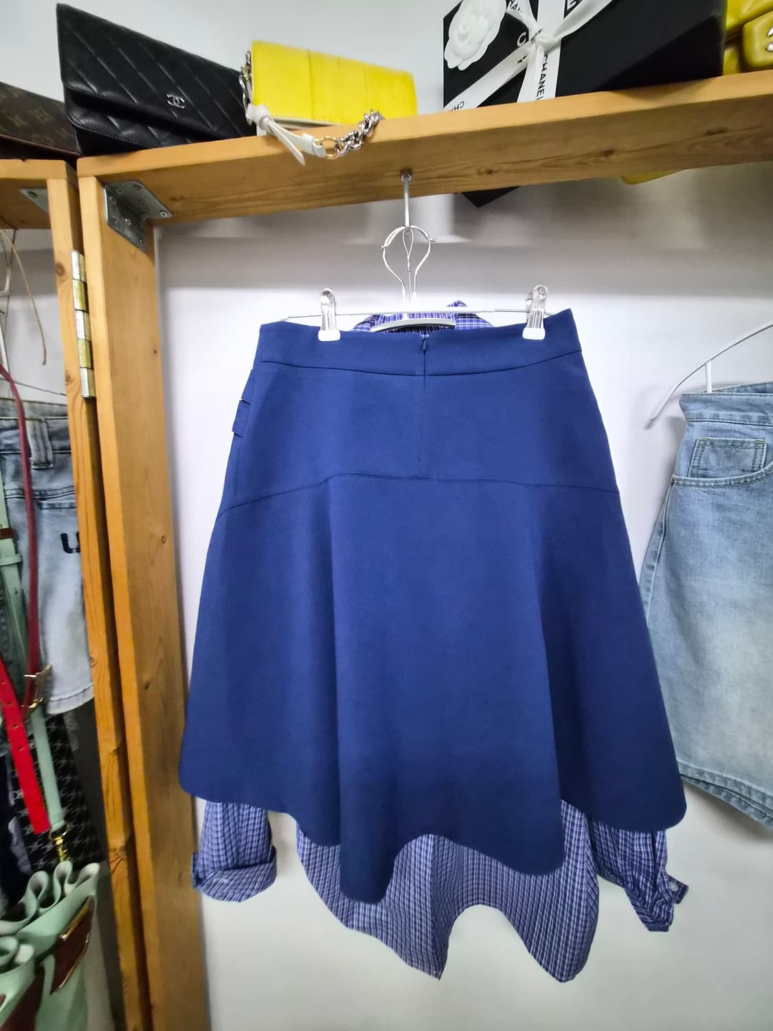 백오픈 체크 박시셔츠. 시스템 플레어스커트 상품이미지8