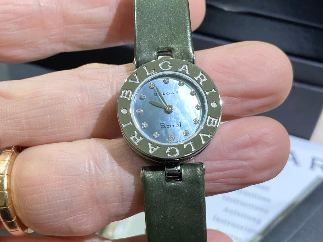 불가리 비제로원 블루 자개 다이아 12p 쿼츠 여성용 22mm 스몰 상품이미지8