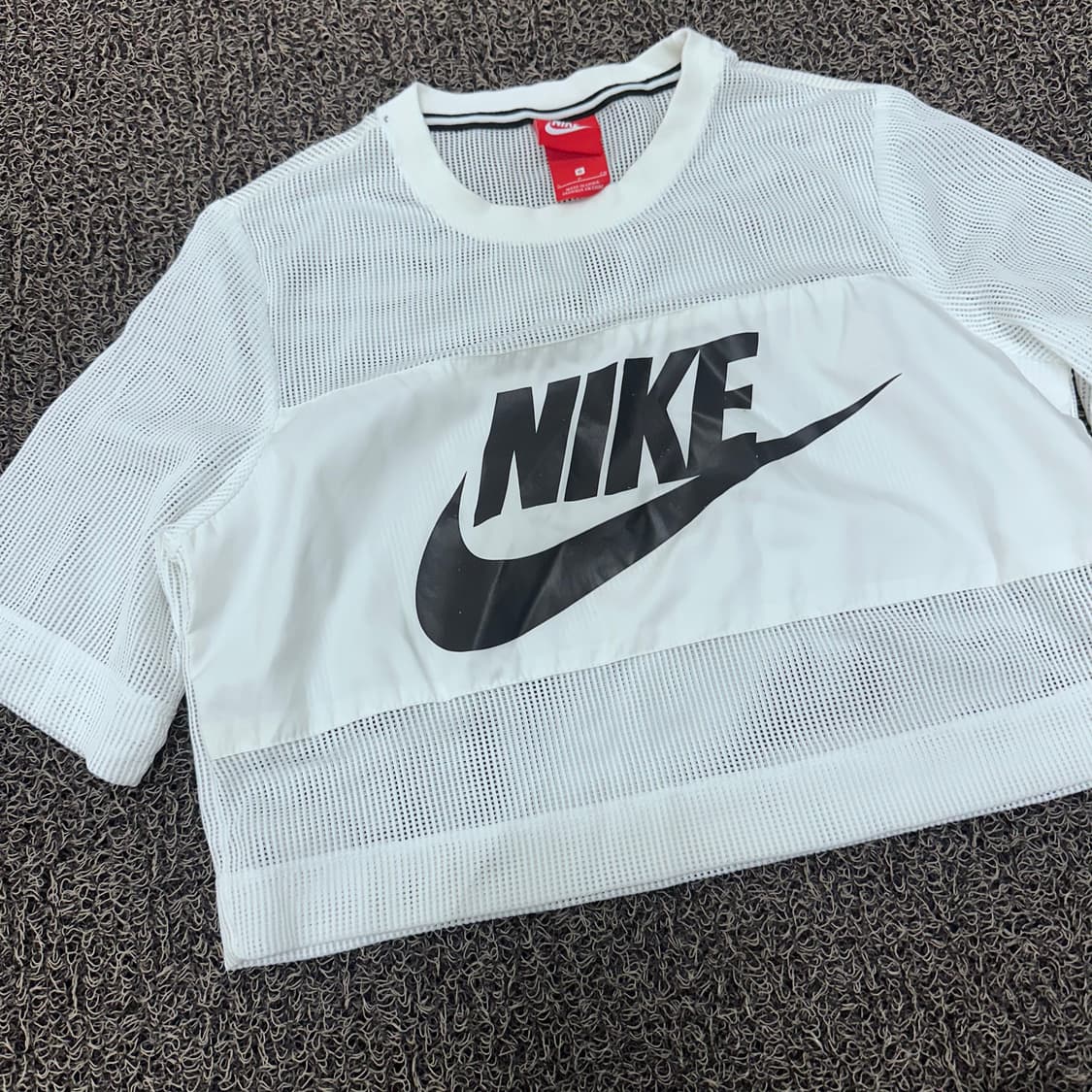 NIKE 나이키 메쉬 크롭 여성 반팔티셔츠 S 상품이미지5