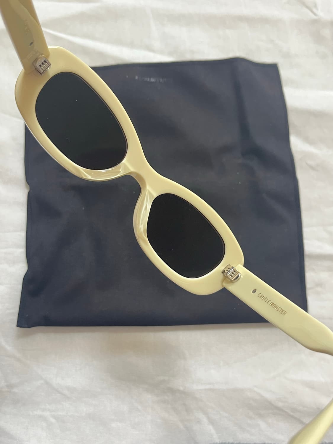 젠틀몬스터 탐부 Y4 Full Box 상품이미지6