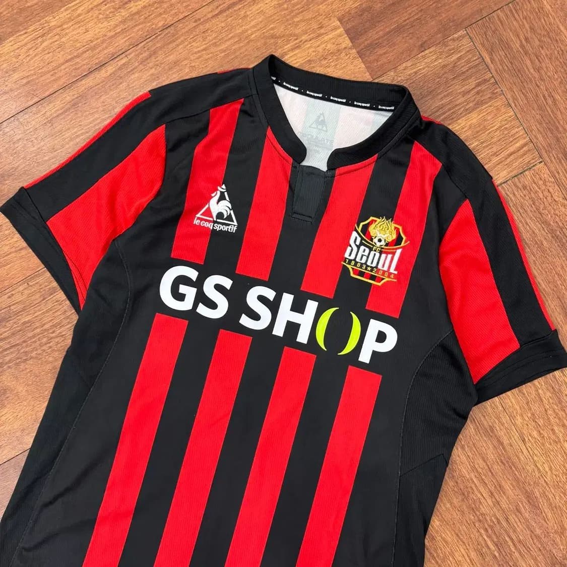 100 르꼬끄 FC서울 16-17 오스마르 마킹 홈 유니폼 상품이미지3