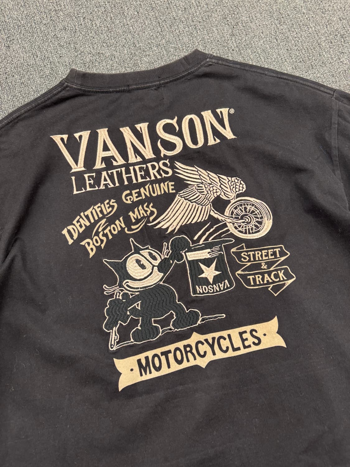 2XL)밴슨 레더 빈티지 펠릭스 자수 프린팅 롱슬리브 상품이미지9