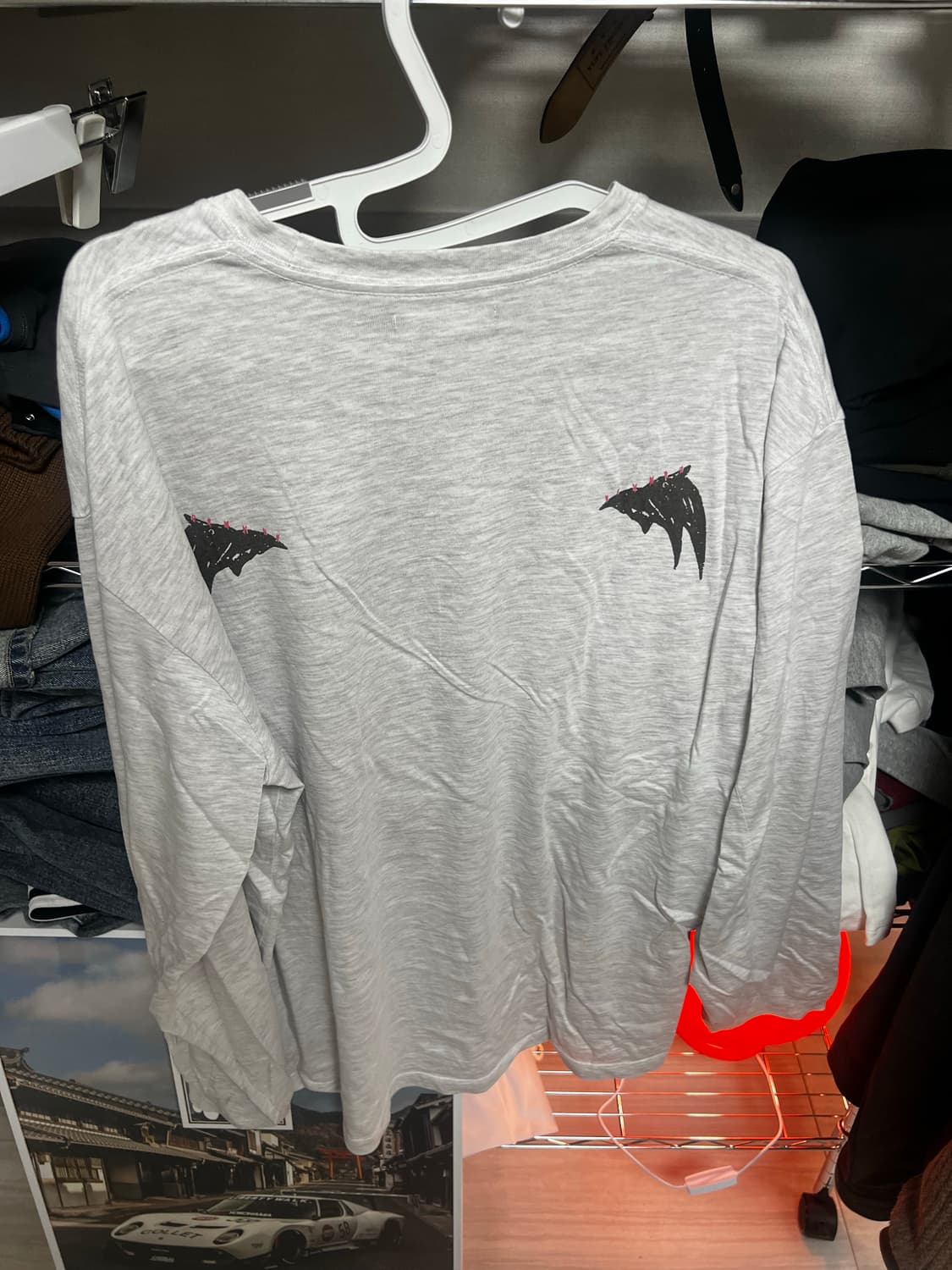 해칭룸 데빌 롱슬리브 3사이즈 상품이미지2