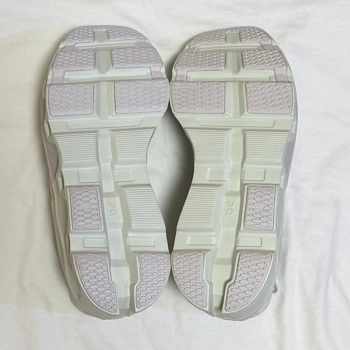 새상품) 온 러닝 파프(paf) 클라우드몬스터 베이퍼 프로스트 W275 상품이미지6