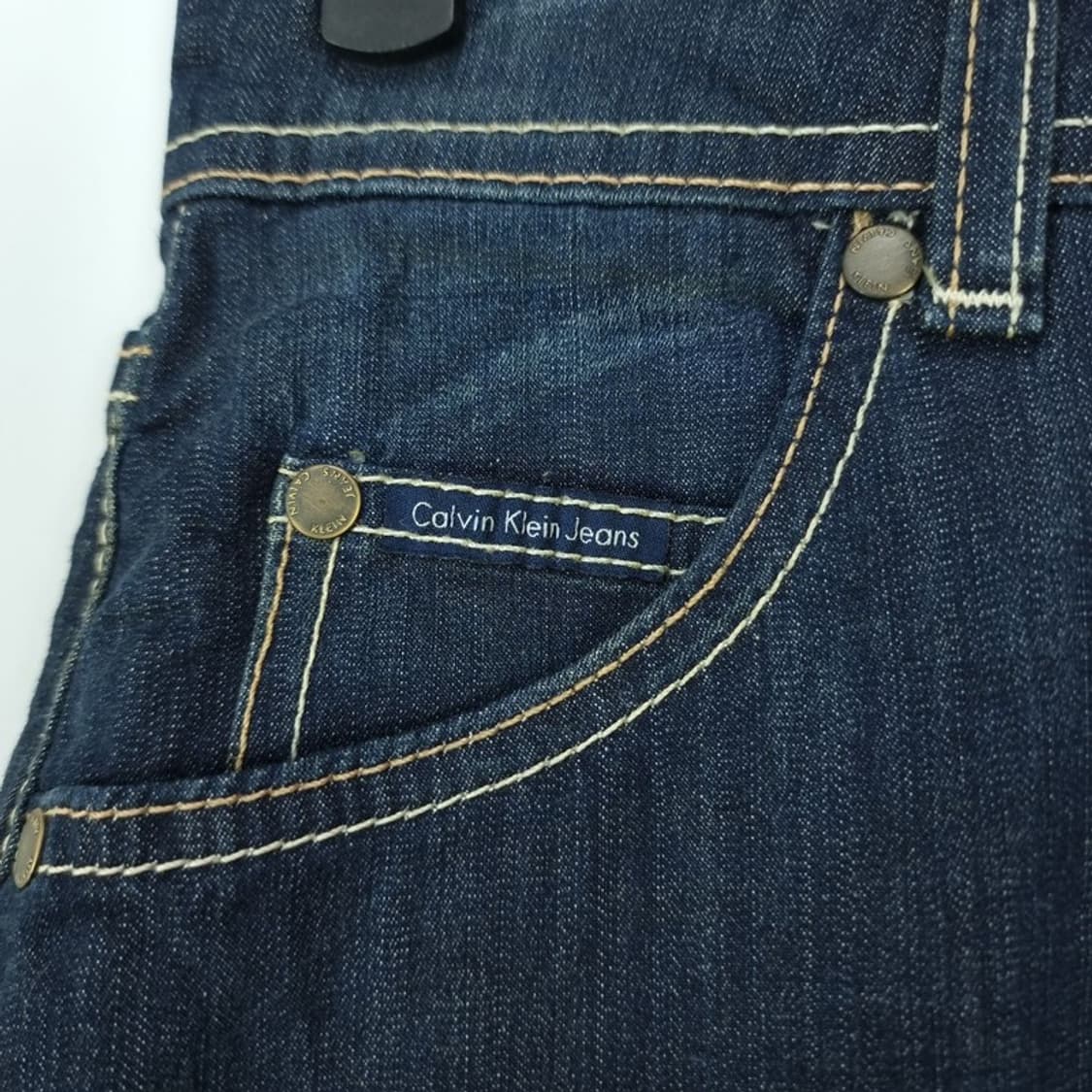 [캘빈클라인](새상품) 로우라이즈 데님 미들 스커트 M19831 상품이미지8