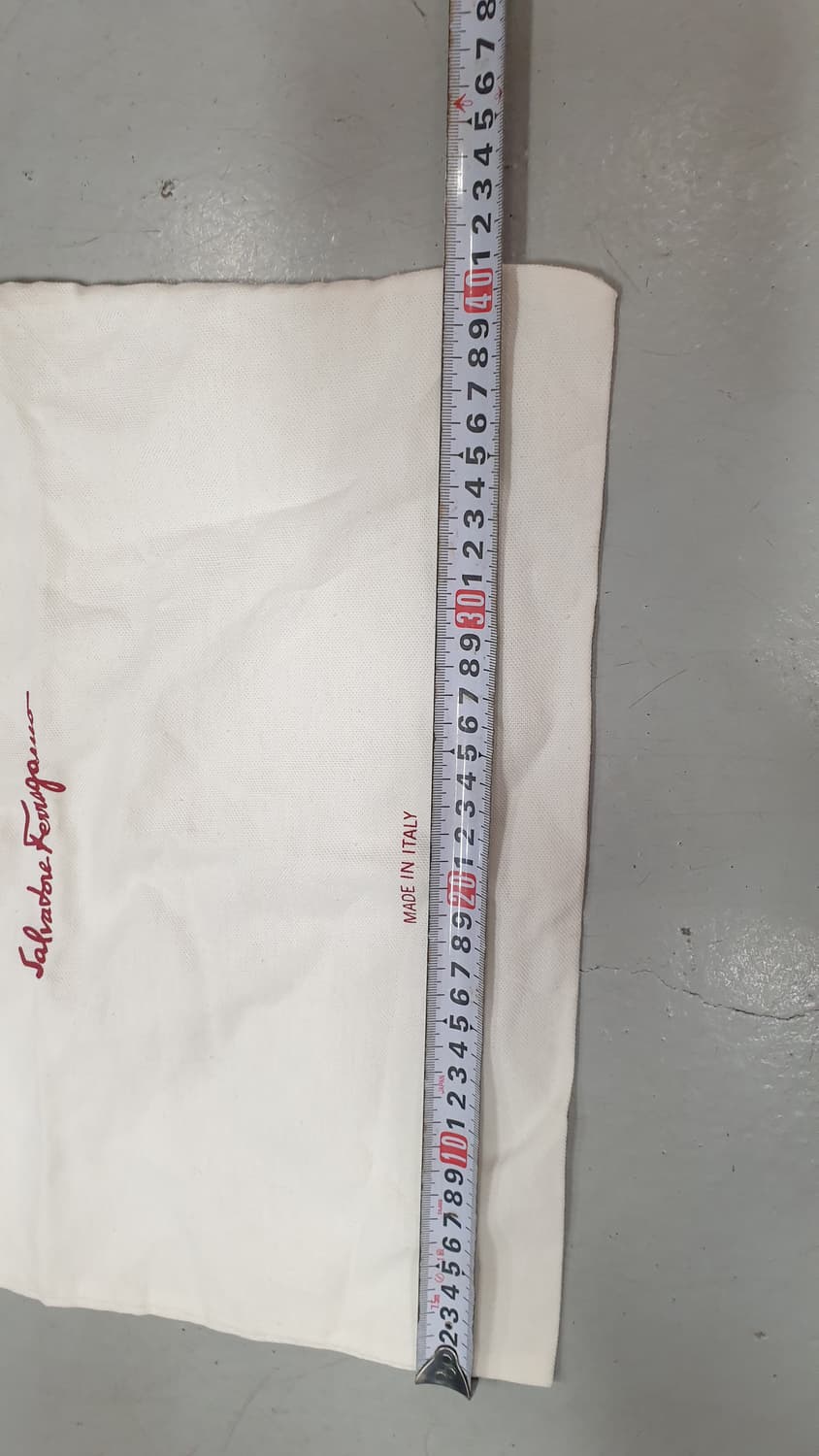 페라가모 더스트백 화이트 상품이미지3