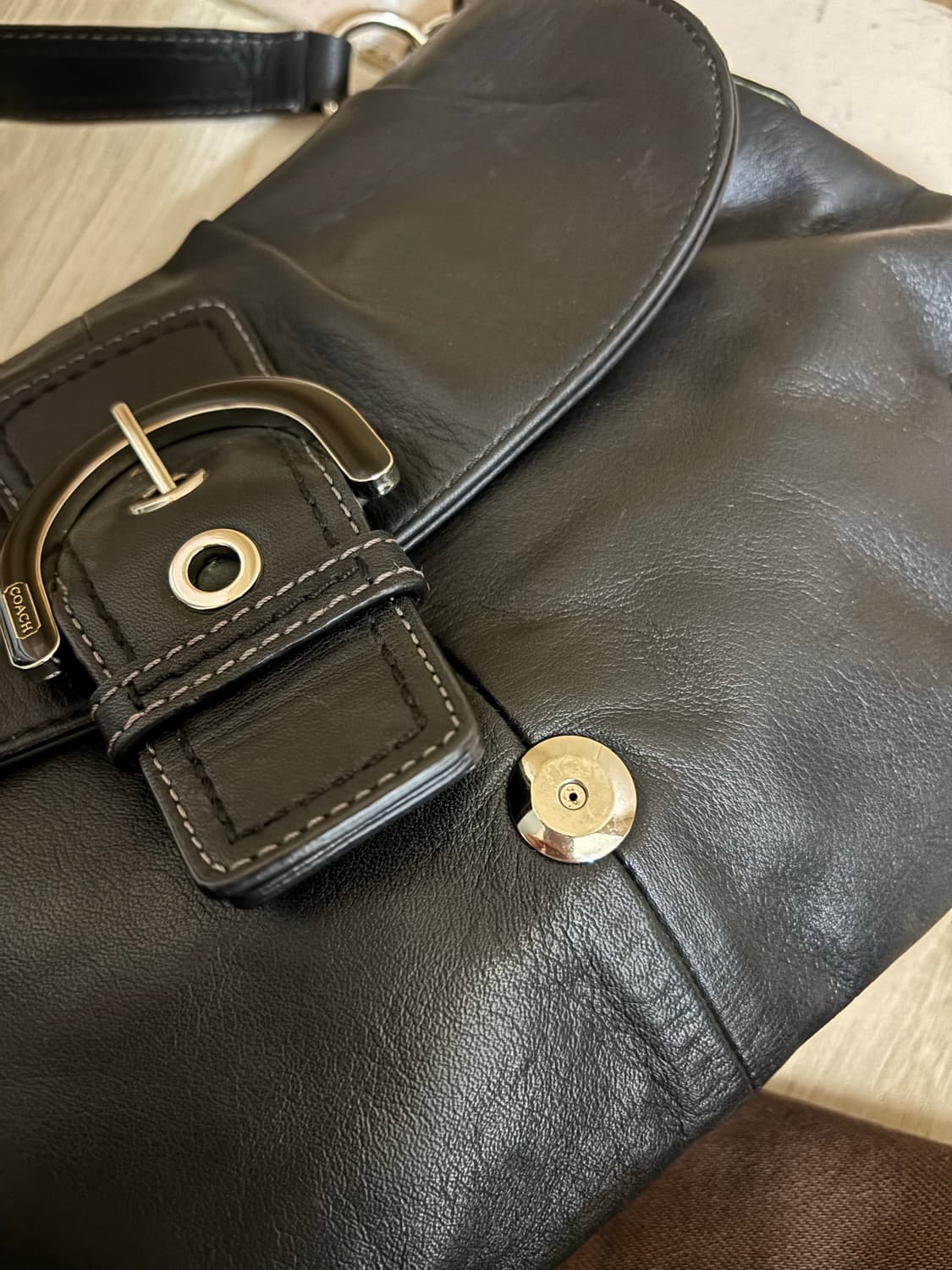 상태굿) 코치 블랙 레더 은장 숄더백 상품이미지6