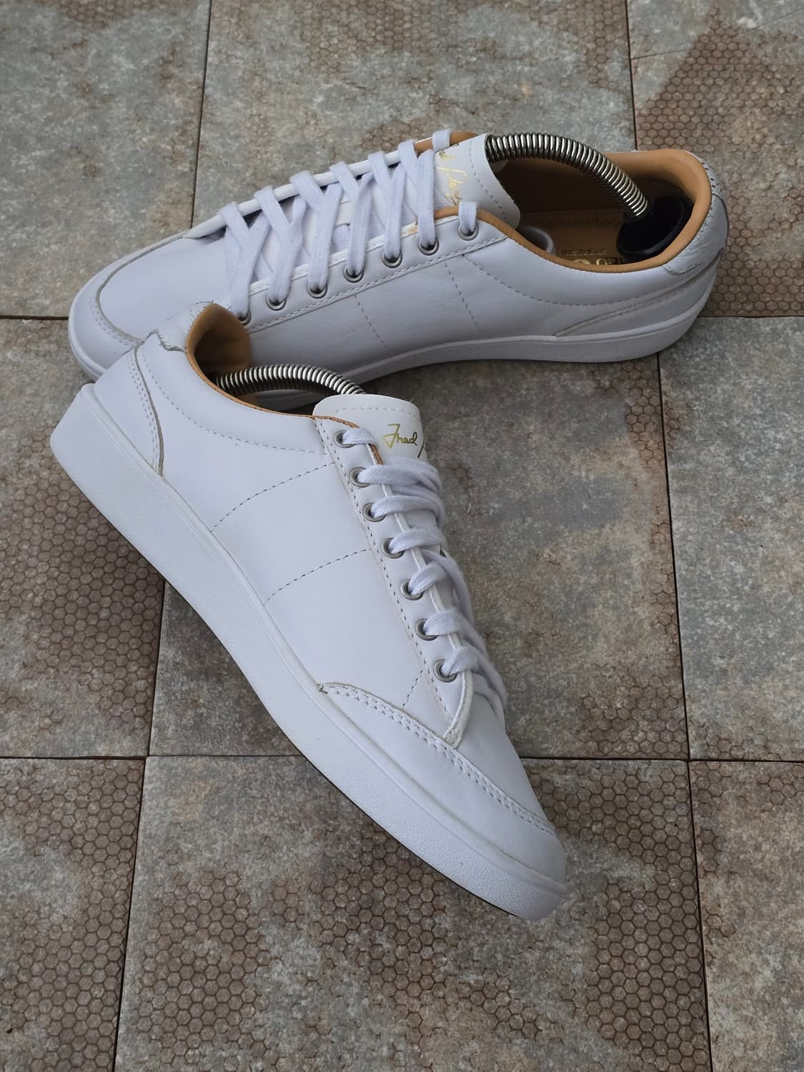 (250)프레드페리 호프만 레더 화이트 상품이미지4