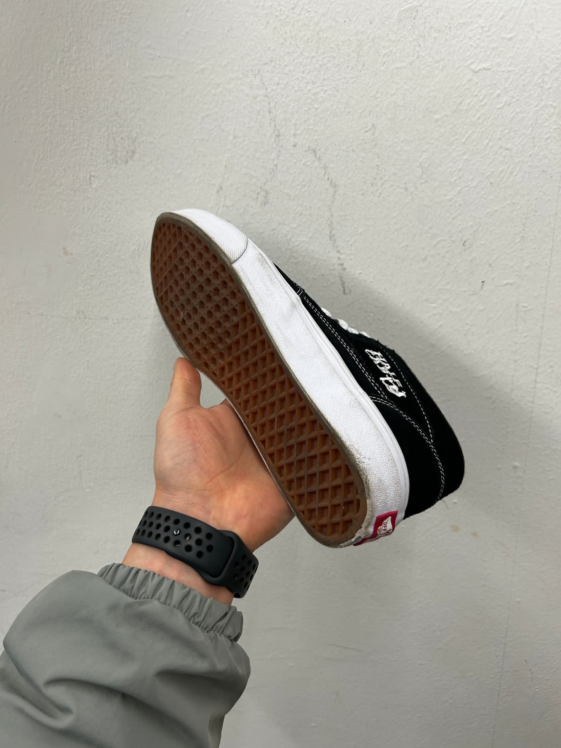 반스 하프캡 블랙 스웨이드 스니커즈 260 상품이미지6