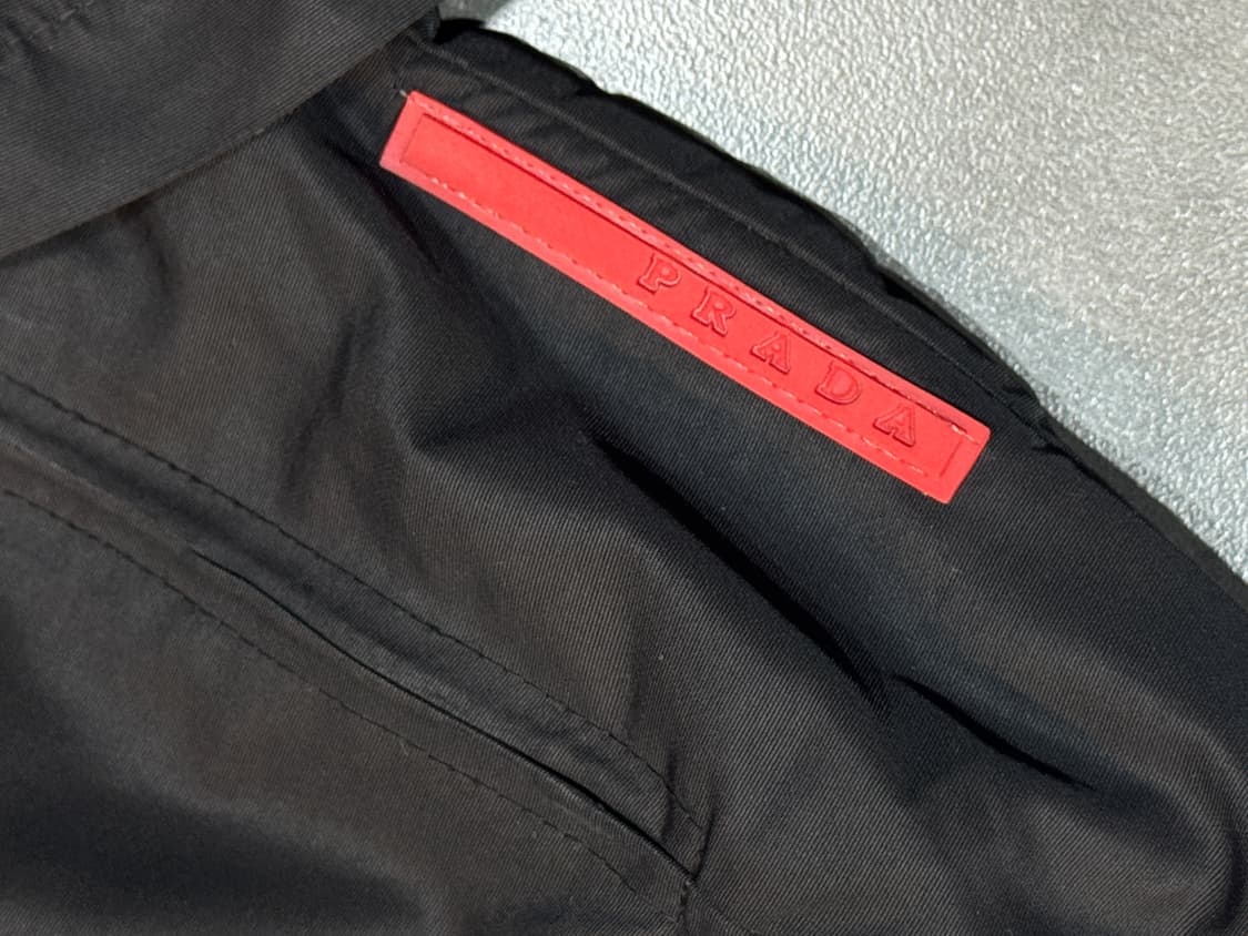 PRADA SGV126 집업 상품이미지2
