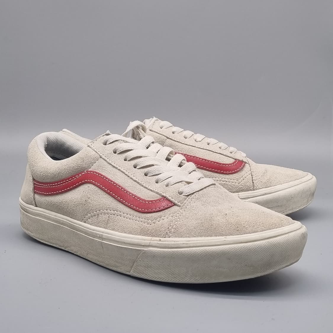 반스 컴피쿠시 올드스쿨 남성스니커즈270  상품이미지1