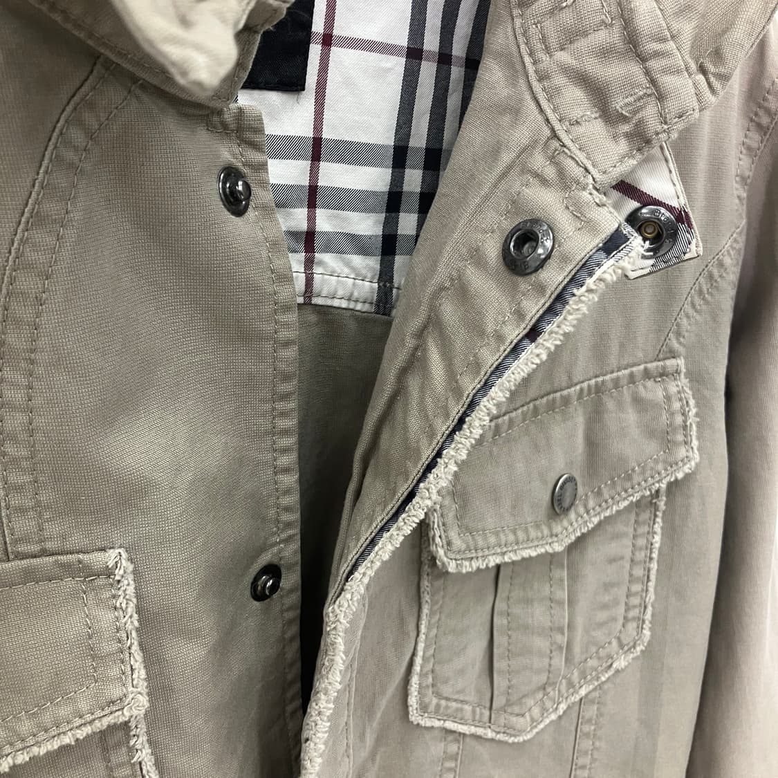 버버리 블랙라벨 와이어 밀리터리 셔츠 자켓 M 상품이미지7