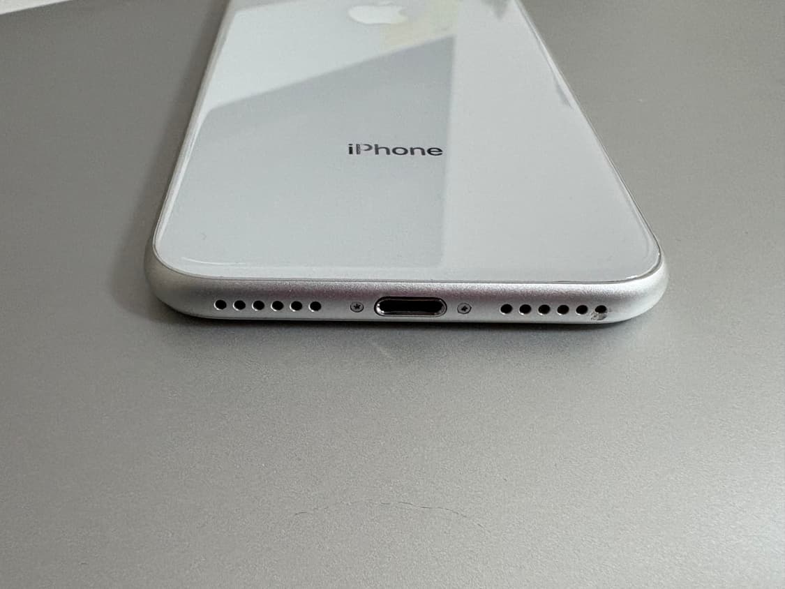 아이폰8 256 실버 상품이미지6