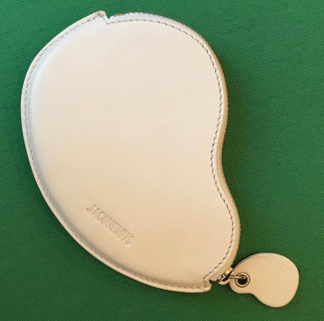 (삽니다) 화이트컬러 상품이미지1