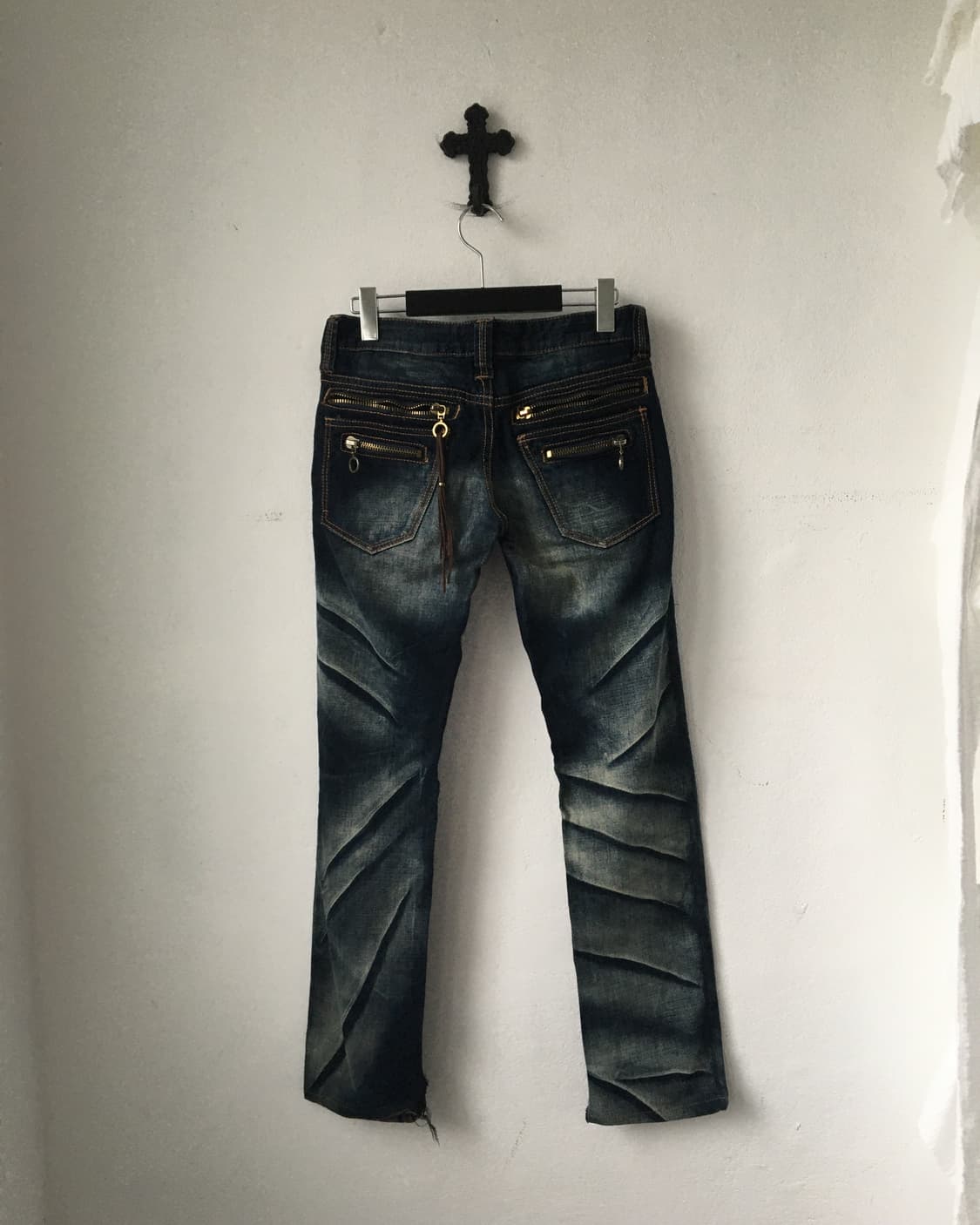 Washing denim pants 상품이미지1