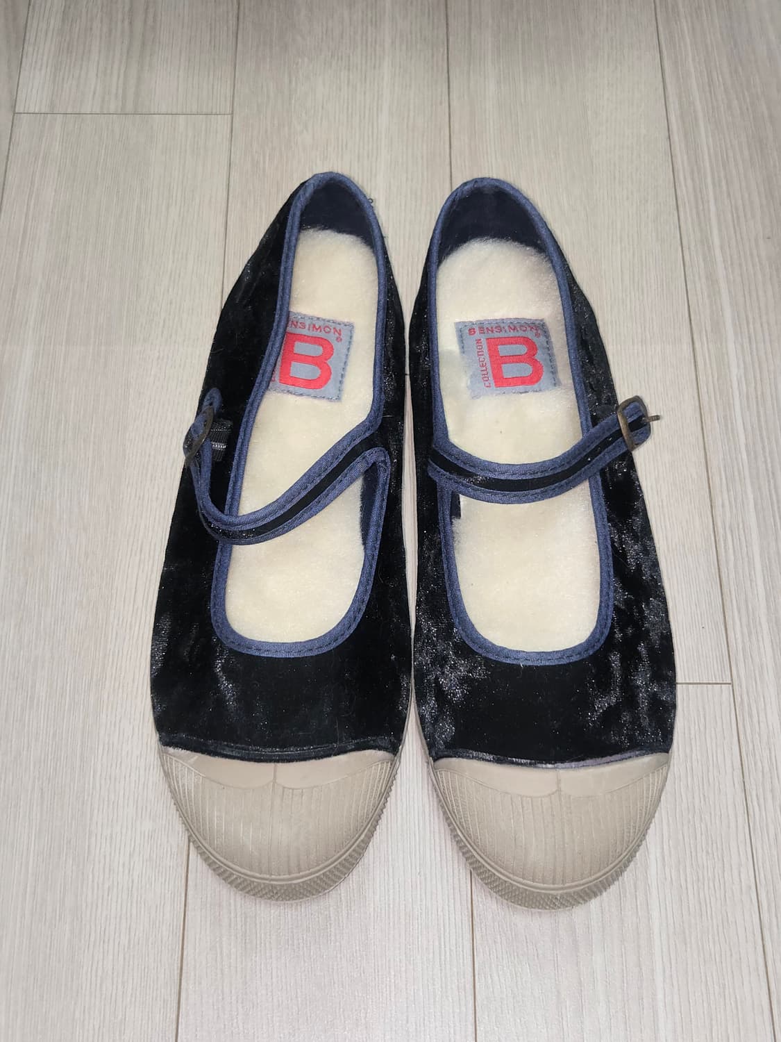 벤시몽 벨벳 메리제인 스니커즈 네이비 39 상품이미지1