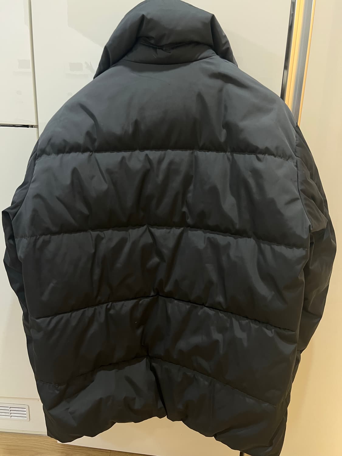 띠어리 다크차콜 푸퍼패딩 105-108 상품이미지2