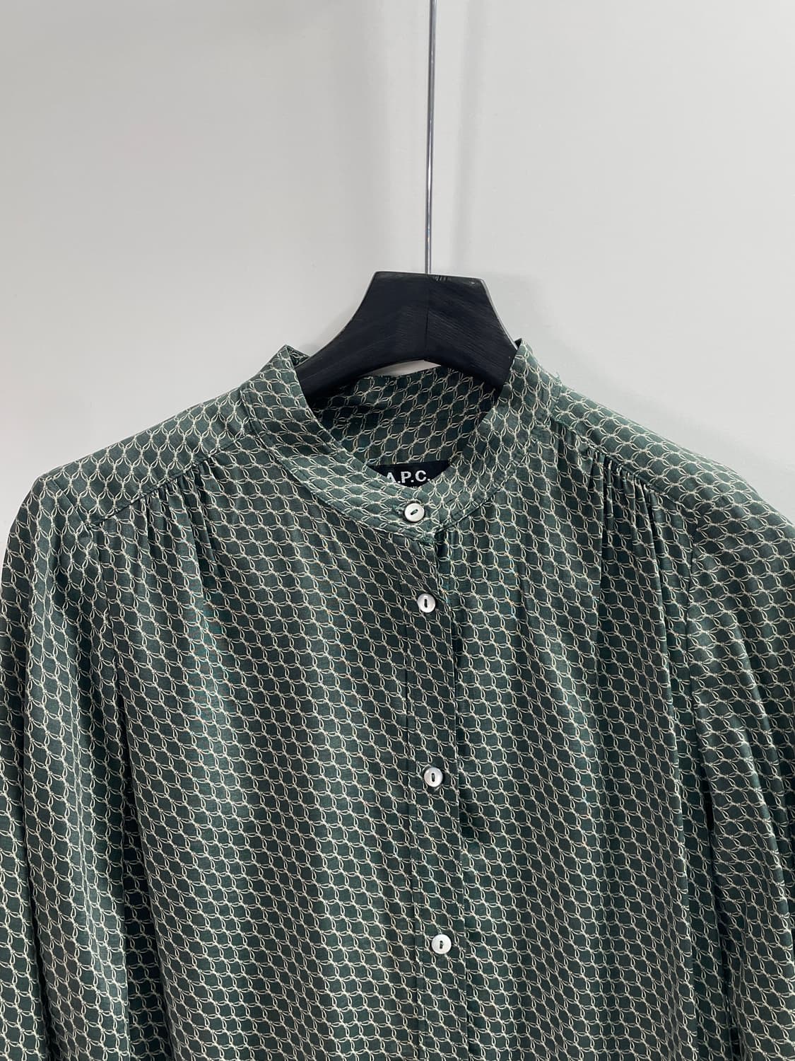 APC 아페쎄 패턴 차이나카라 레이온 블라우스 (on.208) 상품이미지2