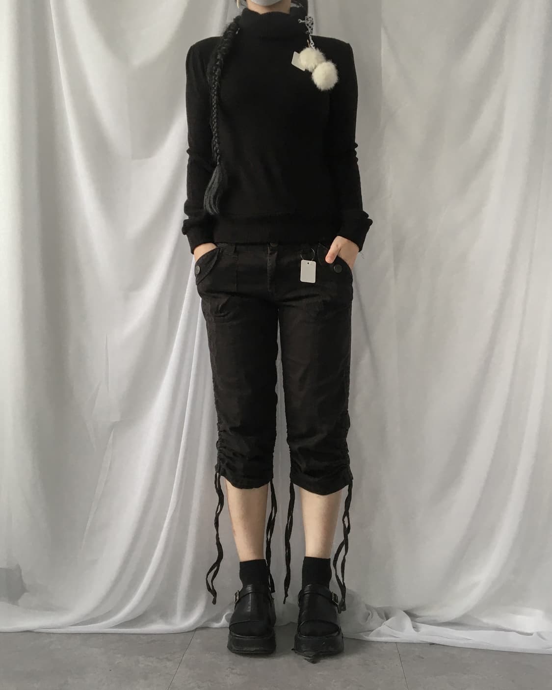 Pom pom point high neck knit 상품이미지1