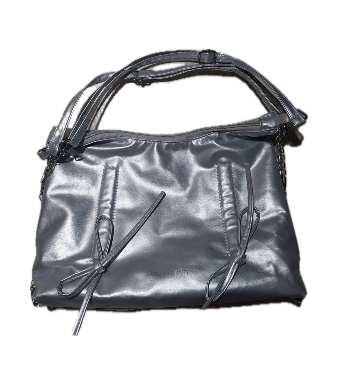 실버 글로시 리본 숄더백 상품이미지1