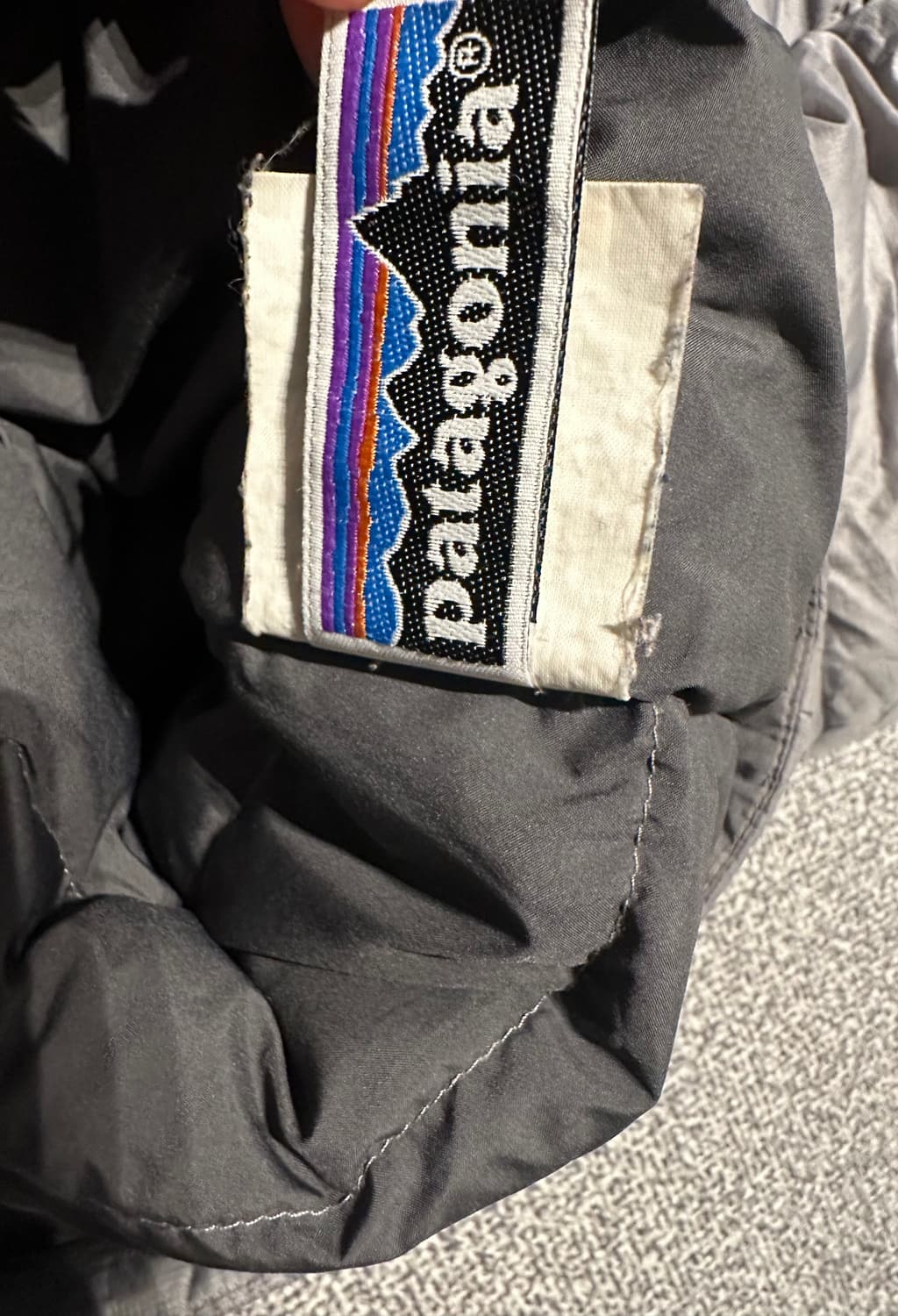 파타고니아 경량패딩 boy’s L 상품이미지4