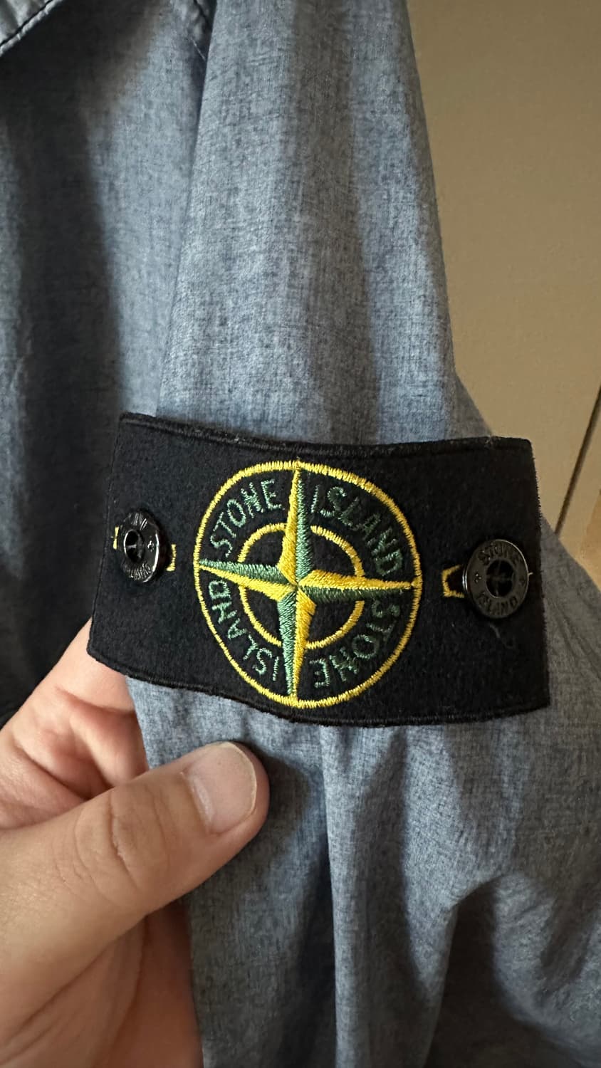 스톤아일랜드 레진 포플린 아노락 엠사이즈 판매 합니다. 상품이미지3