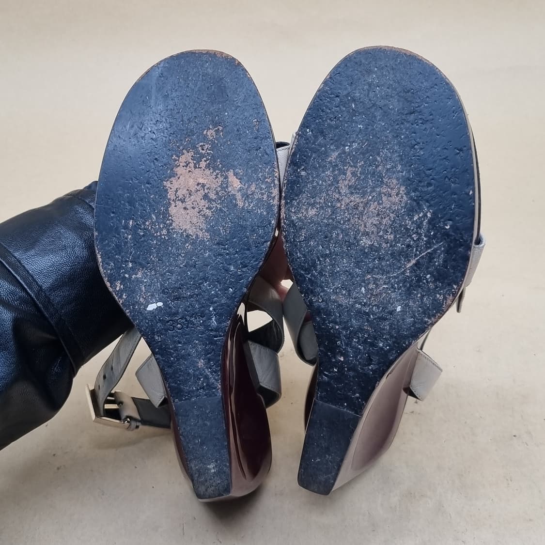 구찌 여성웨지힐 230 굽10 상품이미지3