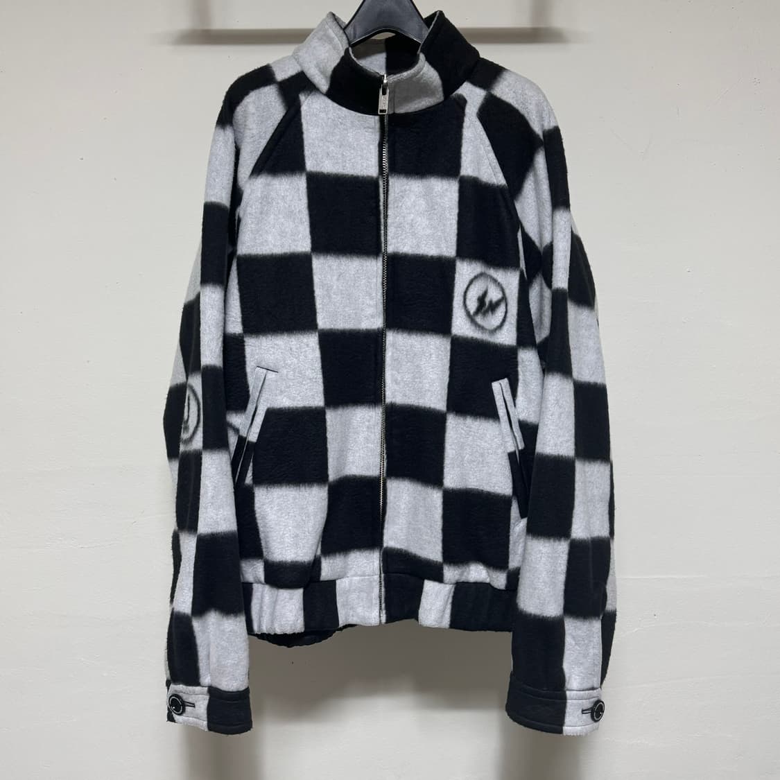 언더커버 x 프라그먼트 체커보드 프린트 블루종 4 상품이미지1