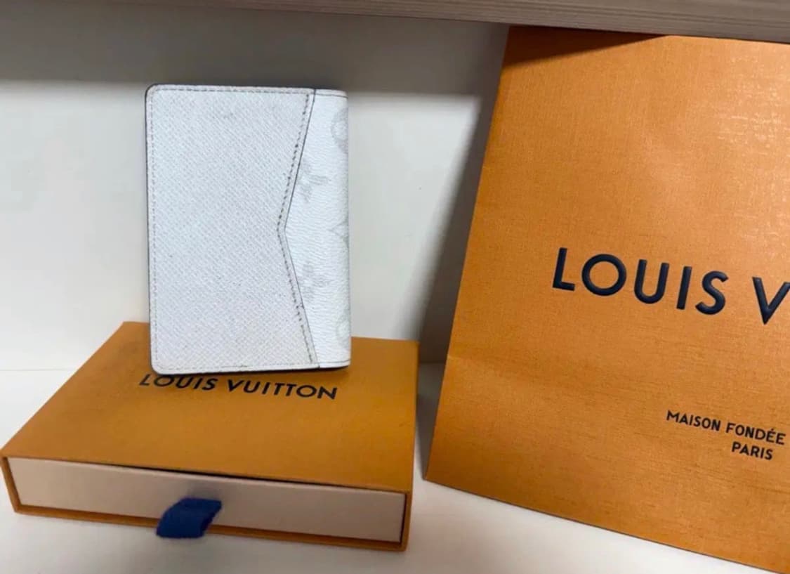 [정품]루이비통 모노그램 오거나이저 화이트 카드지갑/여권 케이스 상품이미지1