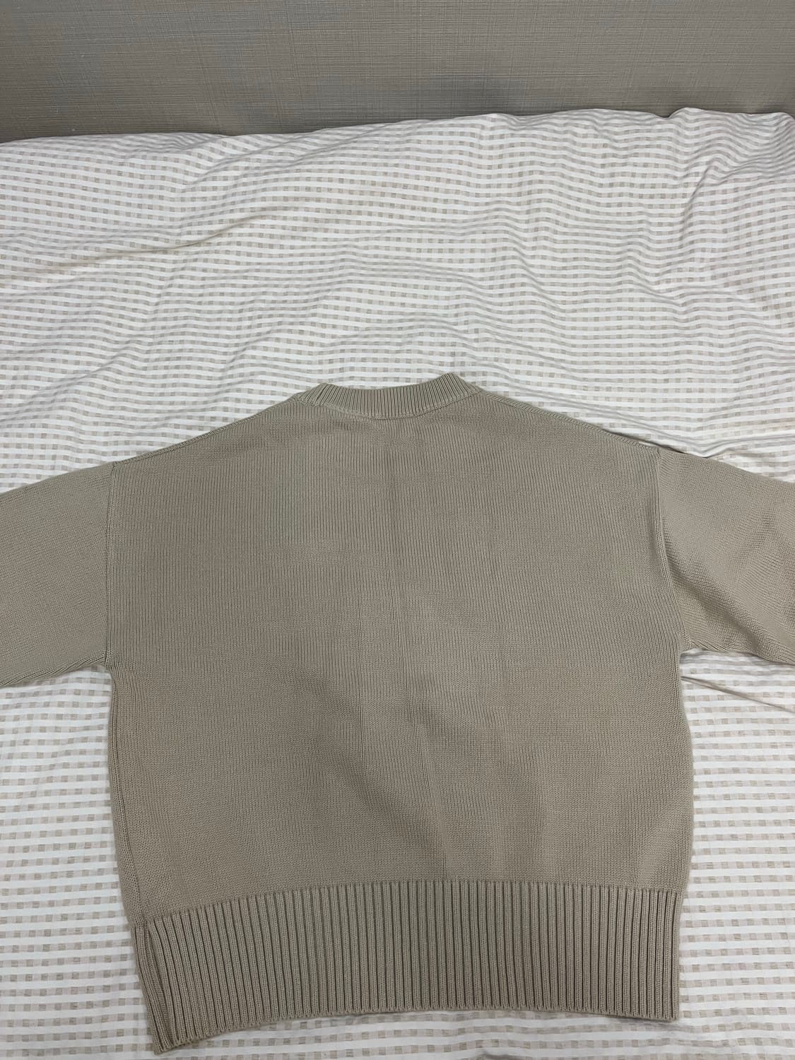 아미 빅 로고 스웨터 베이지 와이트 22ss -L 상품이미지2