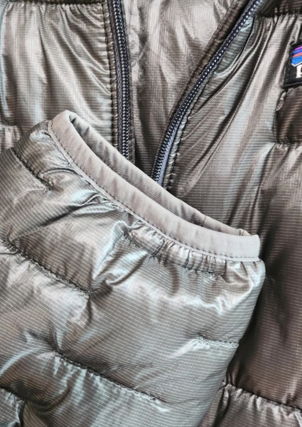 파타고니아 마이크로 퍼프 자켓 M 사이즈 그레이 색상 상품이미지3