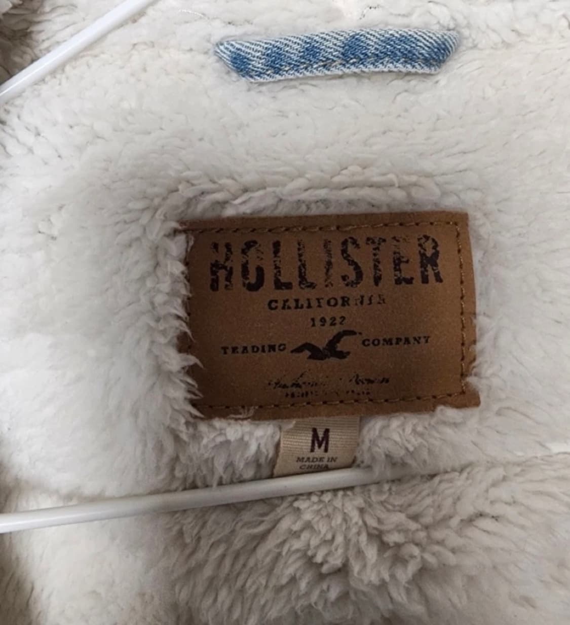 홀리스터 양털 후드 자켓 M 정품 상품이미지4