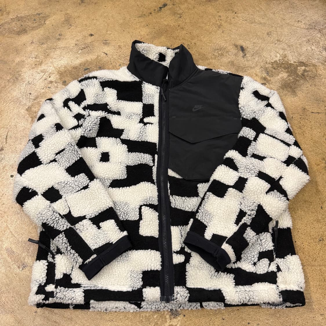 [정품/L] 나이키 테크팩 블랙 화이트 플리스 자켓 b18 상품이미지2