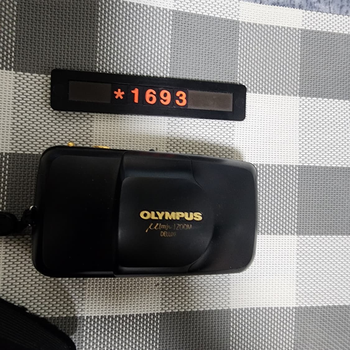 올림푸스 뮤 줌 디럭스 블랙바디 필름카메라 파우치포함 상품이미지1