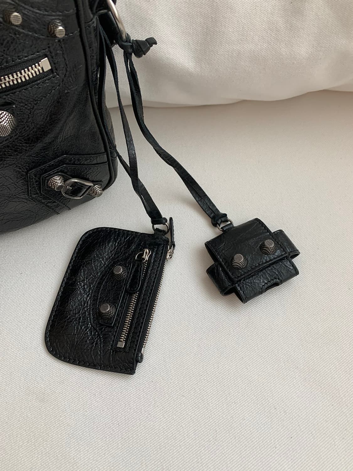 발렌시아가 르 카골 크로스 바디백 상품이미지9