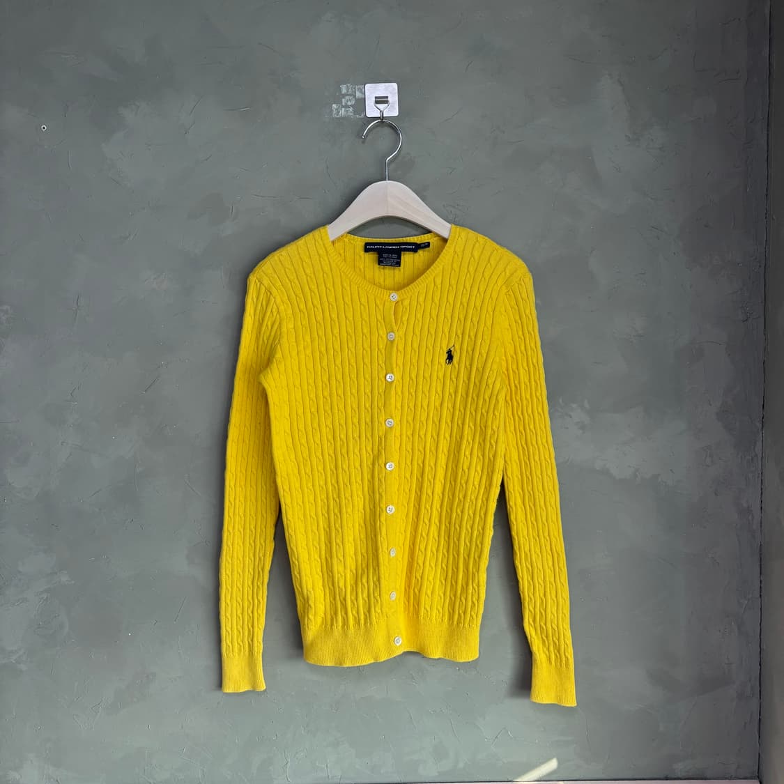 폴로 랄프로렌 꽈배기 니트 가디건 노랑 상품이미지1