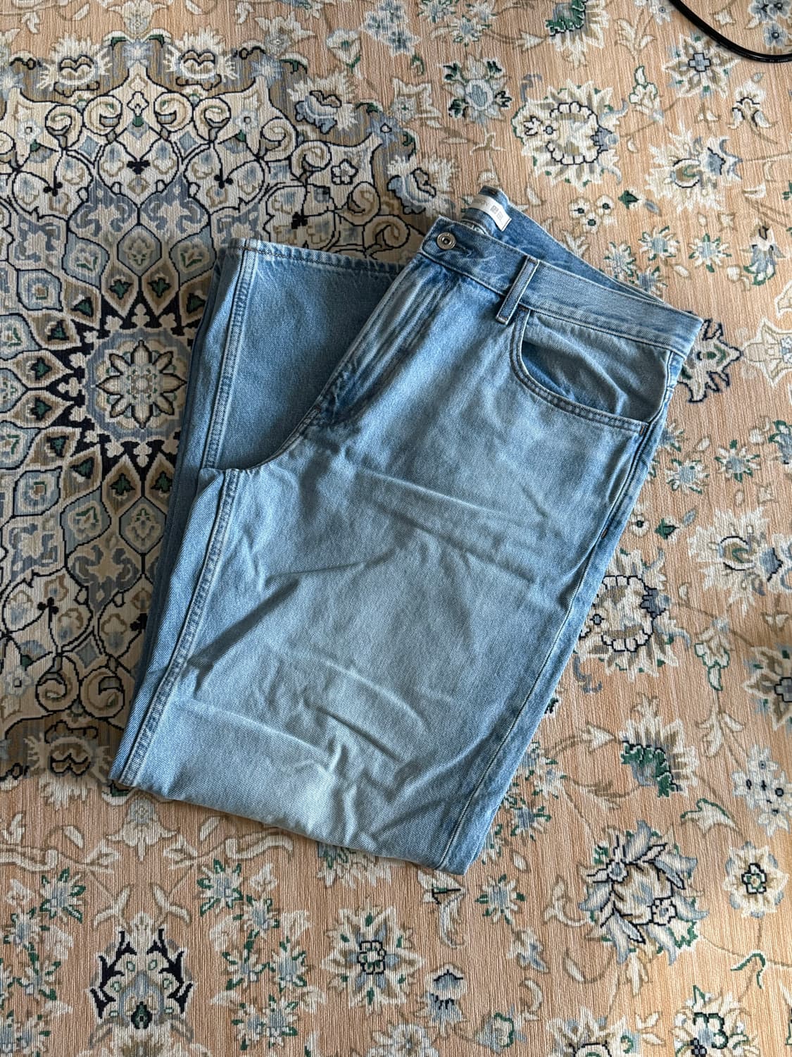 [유니클로 x JW앤더슨] 연청 데님 스트레이트진 36 상품이미지2