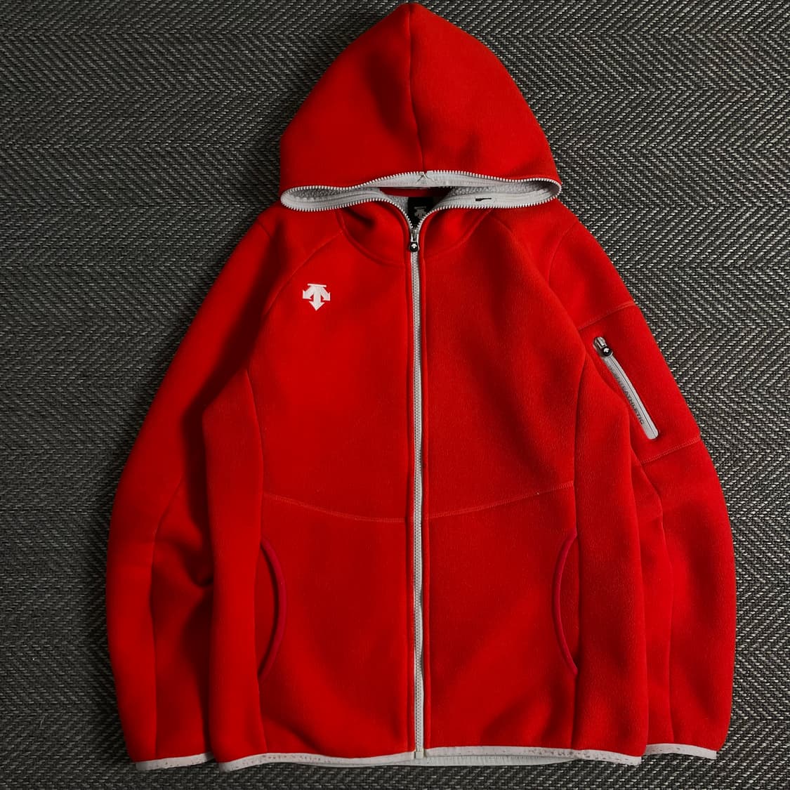 데상트 후드 플리스 자켓 레드y 3502 상품이미지2