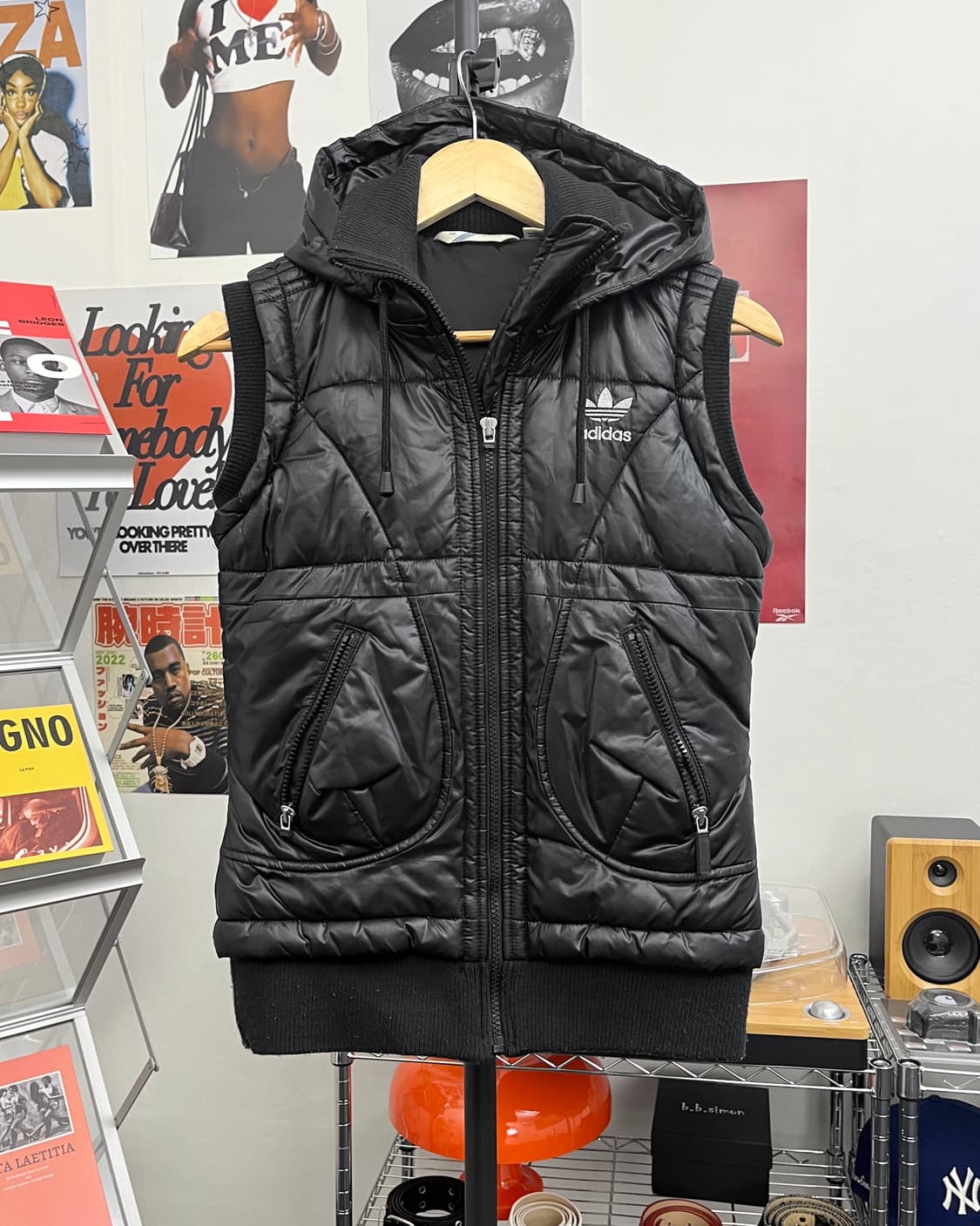 아디다스 00s 유광 글로시 패딩 베스트 상품이미지5