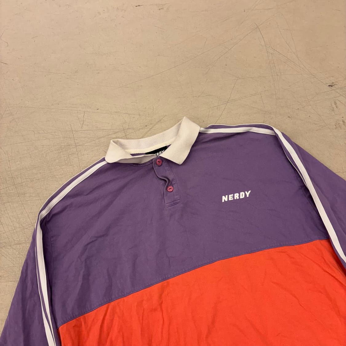 널디 배색 스몰로고 카라티 상품이미지2