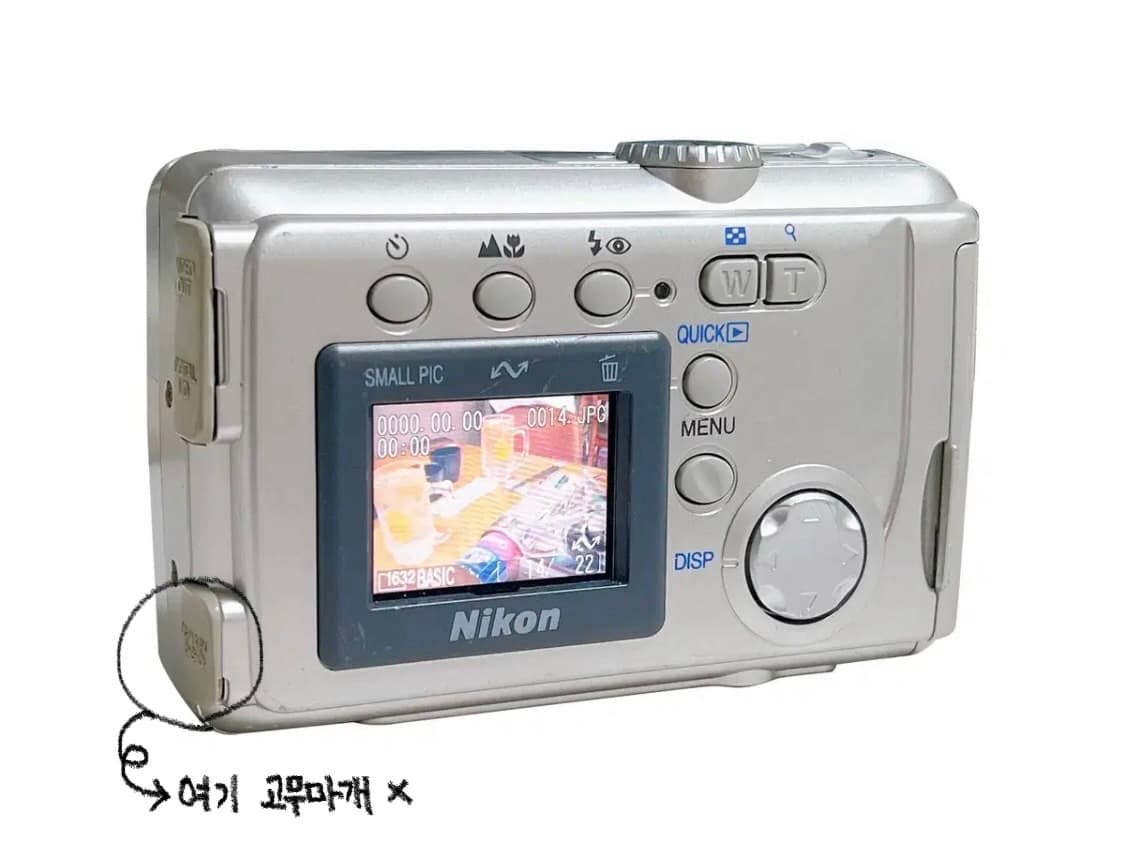 빈티지 카메라 니콘 쿨픽스 2000 디카 상품이미지3