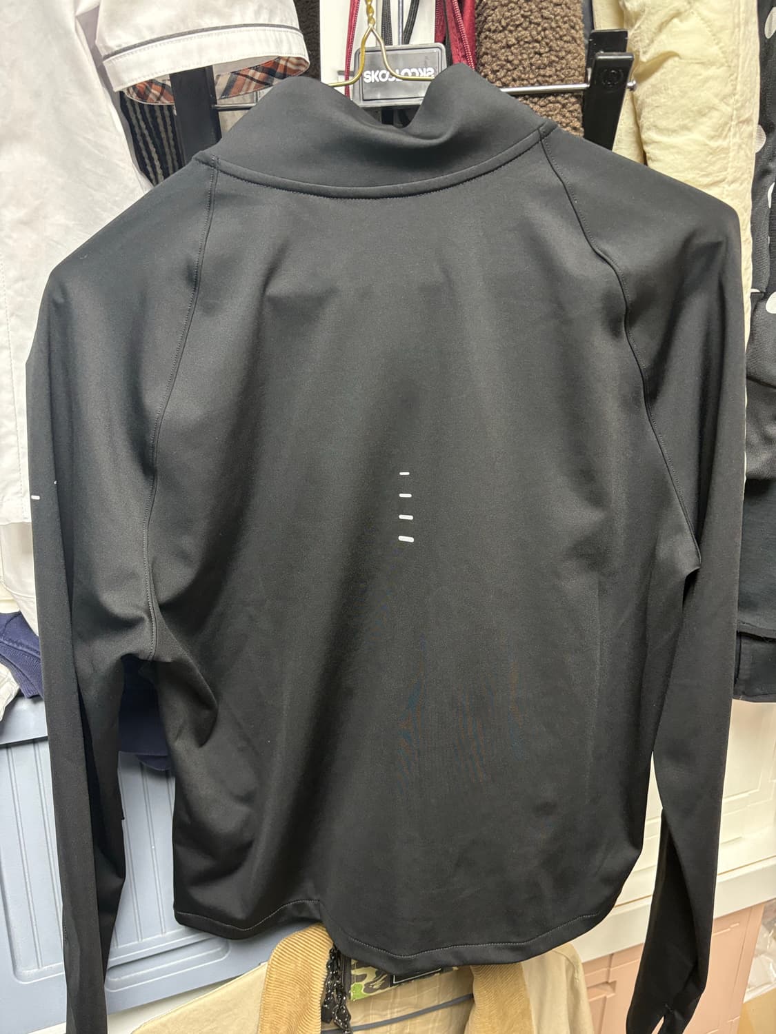 나이키 스위프트 드라이핏 풀 집 미드 레이어 러닝집업 상품이미지3