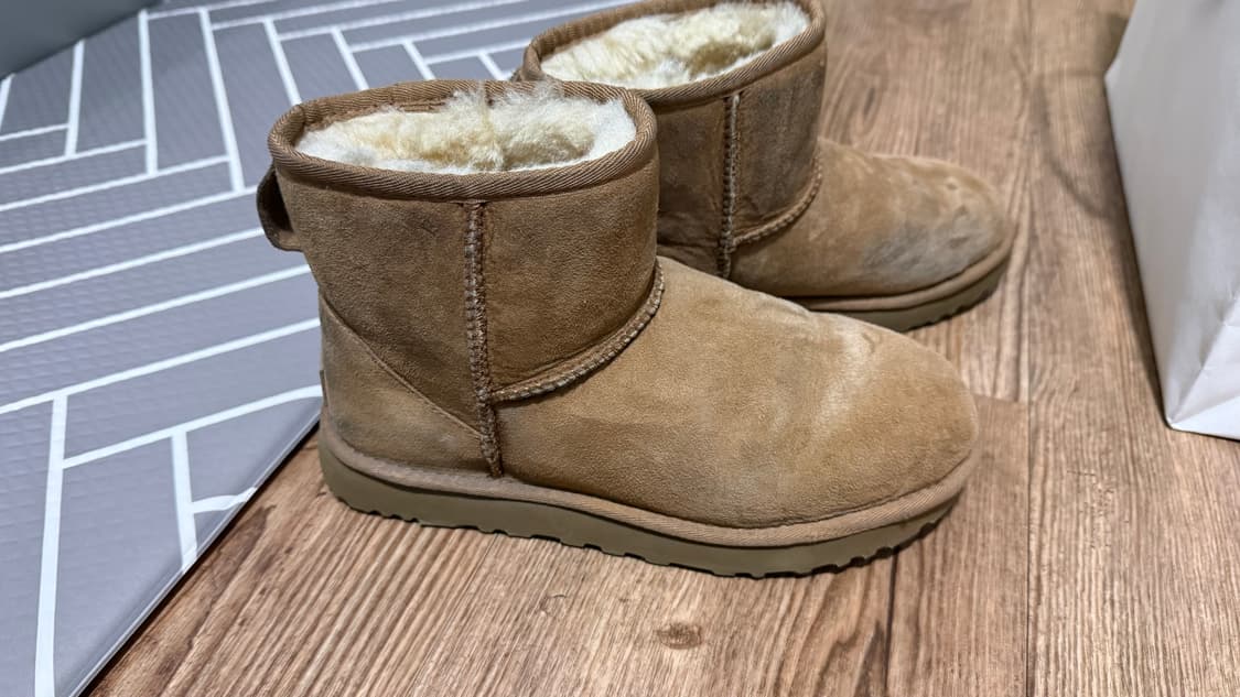 어그 캐슈넛 미니 240 정품 상품이미지1