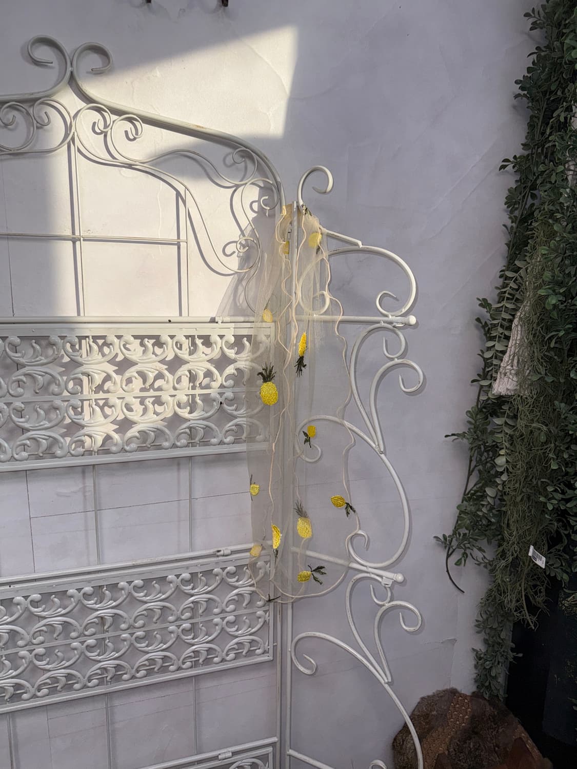 Lemon pineapple embroidered sheer scarf  상품이미지3